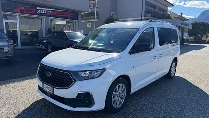 Usata Ford Tourneo Connect 122 CV (89 kW) 2023 Bianco Monovolume