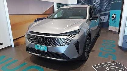 Neu Peugeot 5008 Allure 136 PS (100 kW) 2025 Grau Van / Kleinbus