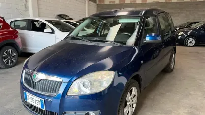 Usata Skoda Roomster Comfort 80 CV (58 kW) 2008 Blu Monovolume