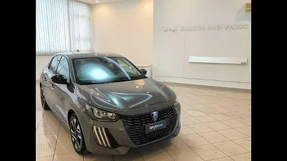 Grigio Usata 2025 Peugeot 208 Allure Due volumi | 17.900 € (Buon prezzo)