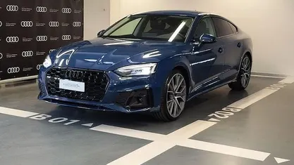 Nuova Audi A5 204 CV (150 kW) 2025 Blu Coupé