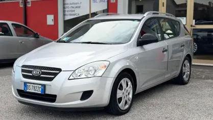 Usata Kia Ceed GT LX 90 CV (66 kW) 2008 Argento Station wagon
