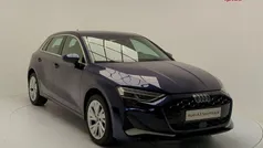 Blu navarra Nuova 2025 Audi A3 Advanced Due volumi | 37.900 € (Super prezzo)