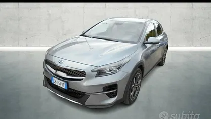 Begagnad Kia XCeed 136 HK (100 kW) 2020 Grå SUV