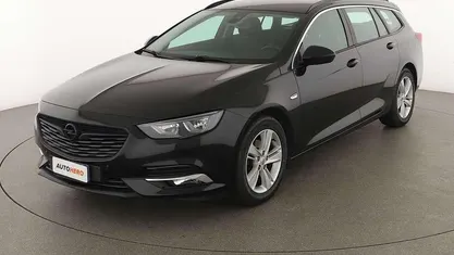 Begagnad Opel Insignia Business 136 HK (100 kW) 2020 Svart Kombi