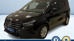 Nero pastello Usata 2025 Mercedes 180 Premium Tre volumi | 29.400 € (Ottimo prezzo)