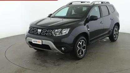 Nero Usata 2020 Dacia Duster Celebration SUV | 14.999 € (Buon prezzo)