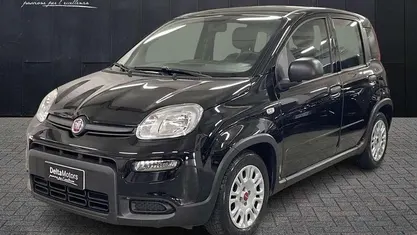 Usata Fiat Panda S 69 CV (50 kW) 2024 Nero metallizzato Utilitaria