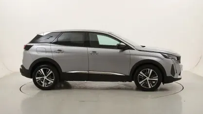 Usata Peugeot 3008 Allure 131 CV (96 kW) 2022 SUV