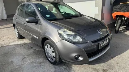 Usata 2012 Renault Clio IV Tre volumi | 4200 € (Ottimo prezzo)