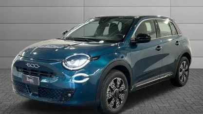 Usata Fiat 600 Pop 145 CV (106 kW) 2025 Verde SUV