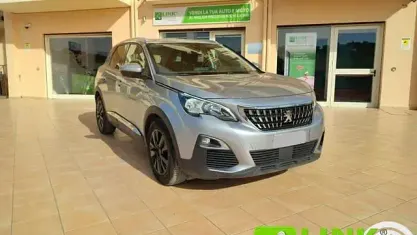 Käytetty Peugeot 3008 Allure 120 HP (88 kW) 2017 Harmaa Katumaasturi