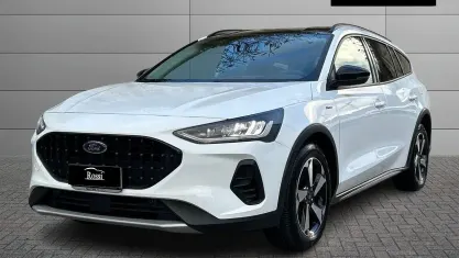 Usata Ford Focus Active 125 CV (91 kW) 2023 Bianco Station wagon