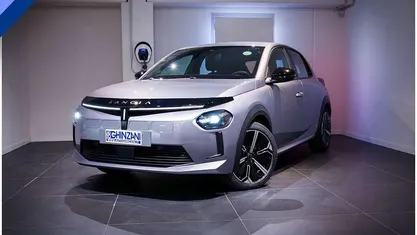 Grigio Nuova 2025 Lancia Ypsilon Due volumi | 16.470 € (Buon prezzo)