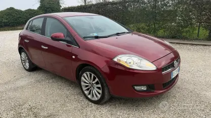Usata Fiat Bravo Sport 165 CV (121 kW) 2010 Rosso Utilitaria