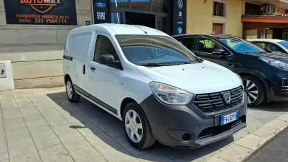 Usata Dacia Dokker 90 CV (66 kW) 2019 Bianco Monovolume