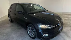 Nero Usata 2020 VW Polo Comfortline Tre volumi | 13.900 € (Buon prezzo)