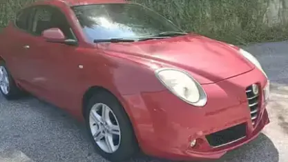 Usata Alfa Romeo MiTo Distinctive 79 CV (58 kW) 2009 Rosso Utilitaria
