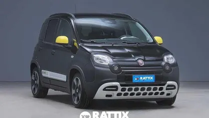 Usata Fiat Panda Cross Cross 70 CV (51 kW) 2025 Utilitaria
