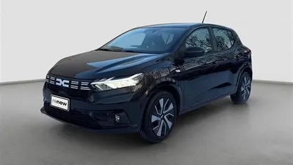 Usata 2025 Dacia Sandero Expression Tre volumi | 14.500 € (Ottimo prezzo)