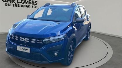 Usata Dacia Sandero Comfort 101 CV (74 kW) 2023 Blu scuro Utilitaria