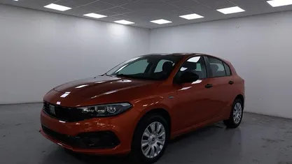 Usata 2024 Fiat Tipo Tre volumi | 19.990 € (Buon prezzo)