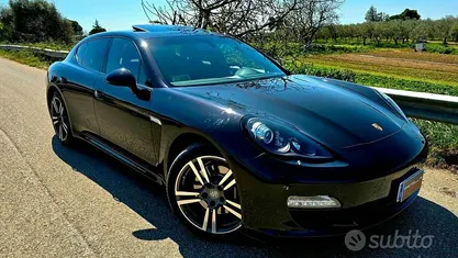 Usata Porsche Panamera Platinum Edition 250 CV (183 kW) 2012 Nero Utilitaria