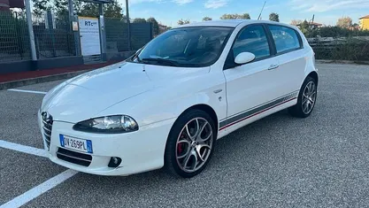 Usata Alfa Romeo 147 170 CV (125 kW) 2009 Utilitaria