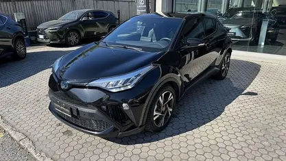 Begagnad Toyota C-HR Trend 122 HK (89 kW) 2022 Svart SUV