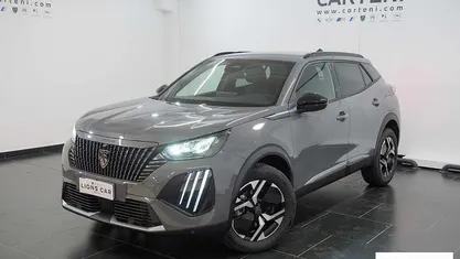 Usata Peugeot 2008 Allure 136 CV (100 kW) 2026 SUV