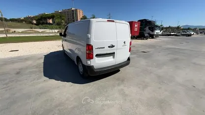 Ny Peugeot e-Expert Premium 56 kW (77 HK) 2026 Vit Van