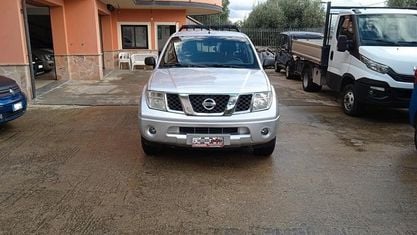 Usata Nissan Navara 171 CV (125 kW) 2010 Argento Pick-up