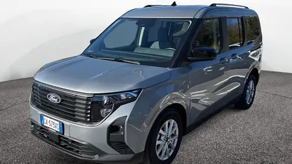 Marrone Usata 2025 Ford Tourneo Courier Titanium Monovolume | 21.900 € (Buon prezzo)