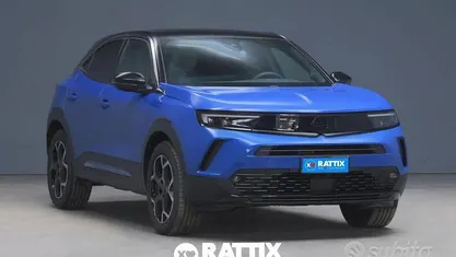 Usata Opel Mokka Ultimate 136 CV (100 kW) 2024 Voltaic blu SUV