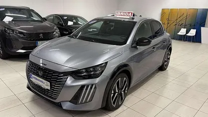 Usata Peugeot 208 GT 136 CV (100 kW) 2024 Utilitaria