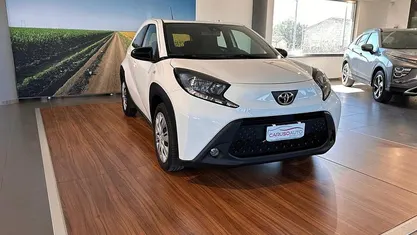 Usata Toyota Aygo X Active 72 CV (52 kW) 2024 Bianco SUV