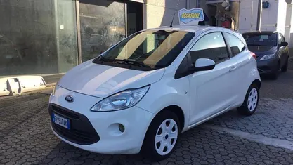 Usata Ford Ka Individual 75 CV (55 kW) 2013 Berlina