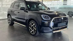 Blu Usata 2024 Mini Countryman Favoured SUV | 39.800 € (Buon prezzo)