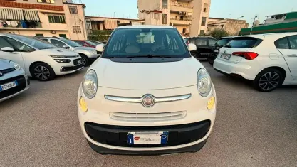 Usata Fiat 500L Lounge 95 CV (69 kW) 2013 Bianco Monovolume