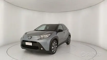 Begagnad Toyota Aygo X Trend 72 HK (52 kW) 2024 Grå SUV