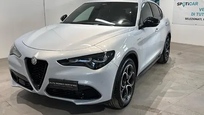 Usata Alfa Romeo Stelvio Veloce 209 CV (153 kW) 2025 SUV
