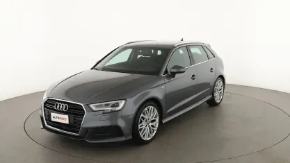 Usata Audi A3 Sport 150 CV (110 kW) 2019 Argento Berlina