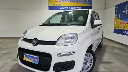 Usata Fiat Panda Easy 75 CV (55 kW) 2014 Bianco Utilitaria