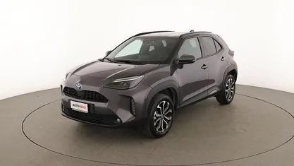 Usata Toyota Yaris Hybrid Trend 116 CV (85 kW) 2023 Grigio