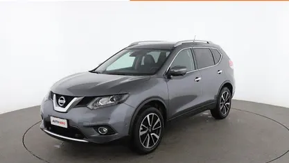 Grigio Usata 2017 Nissan X-Trail Tekna SUV | 18.299 € (Buon prezzo)