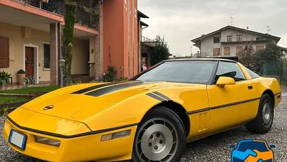 Begagnad Chevrolet Corvette 281 HK (206 kW) 1984 Cab