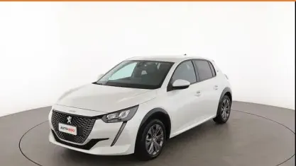Usata Peugeot e-208 Active 100 kW (136 CV) 2020 Bianco Utilitaria
