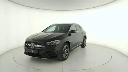 Nuova Mercedes GLA200 AMG line 150 CV (110 kW) 2026 Nero cosmo metallizzato SUV