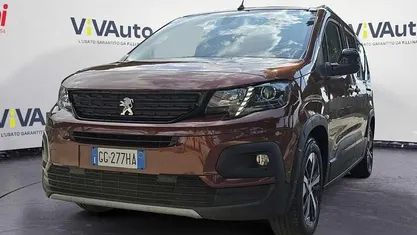 Usata Peugeot Rifter 131 CV (96 kW) 2021 Arancione Monovolume