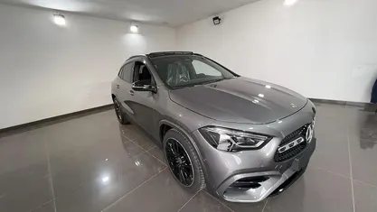 Nuova Mercedes GLA35 AMG AMG line 149 CV (109 kW) 2026 Grigio SUV